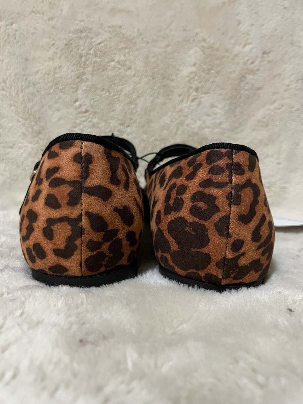 Leopard Print Mary Jane Flats Size 11 - Picture 5 of 7